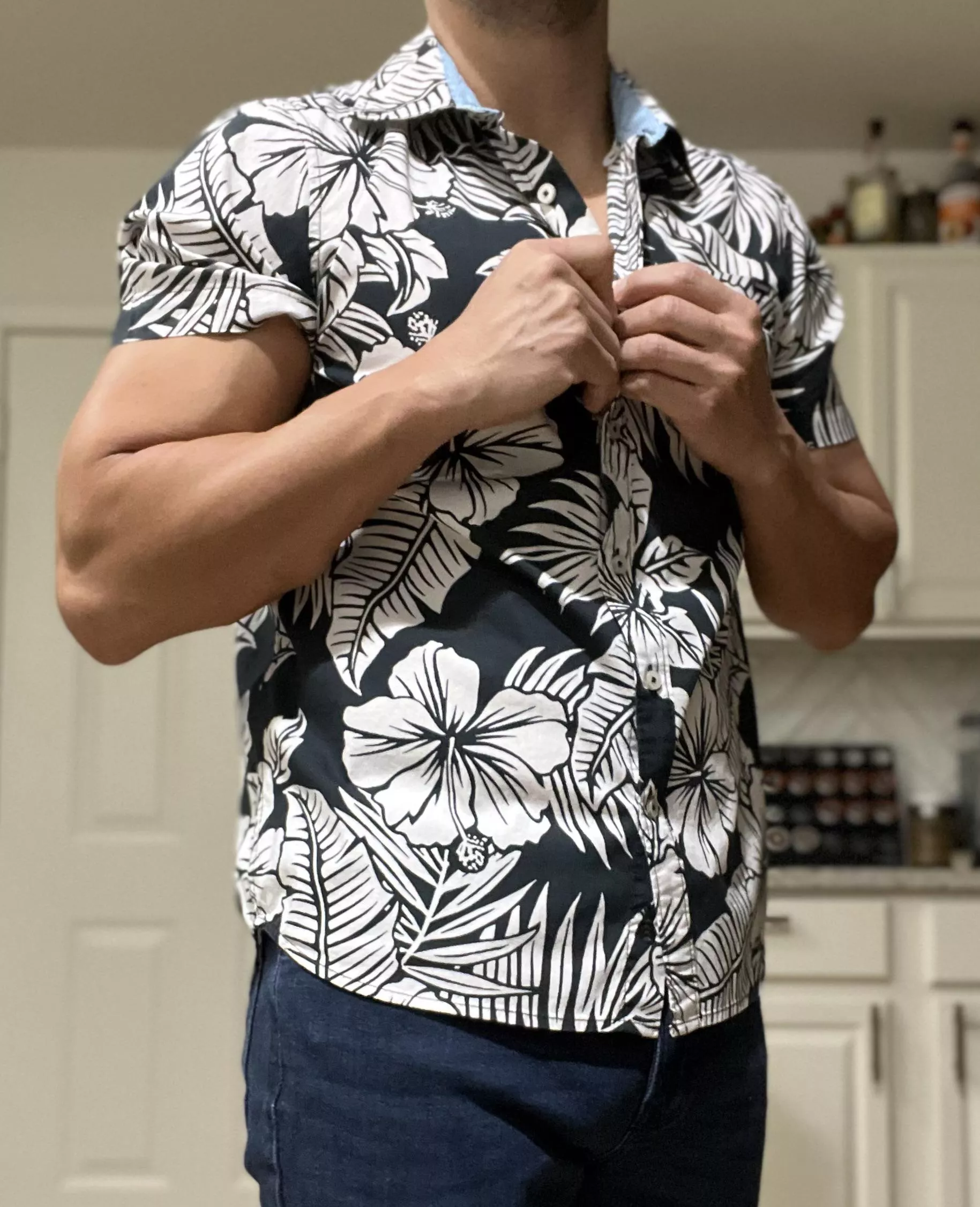 Aloha! Let’s start Friday off right! posted by Future_Poolboy