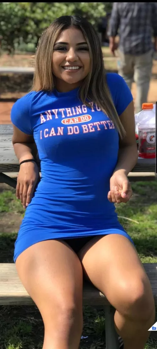 anyone know who this hottie by Virtual-Razzmatazz-5