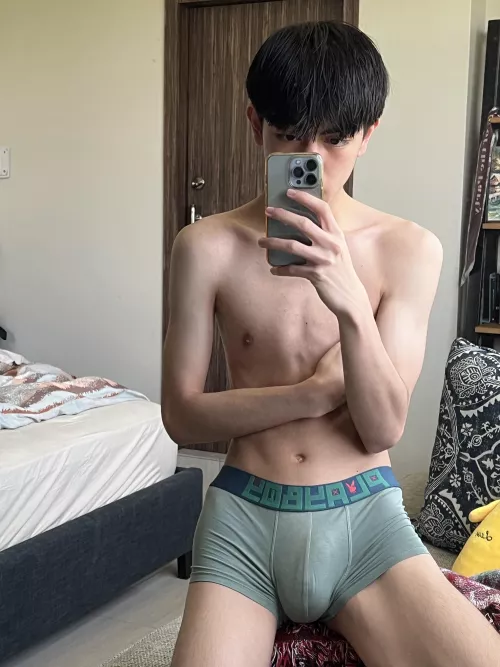 anyone wanna play with me ;) by symphiiy