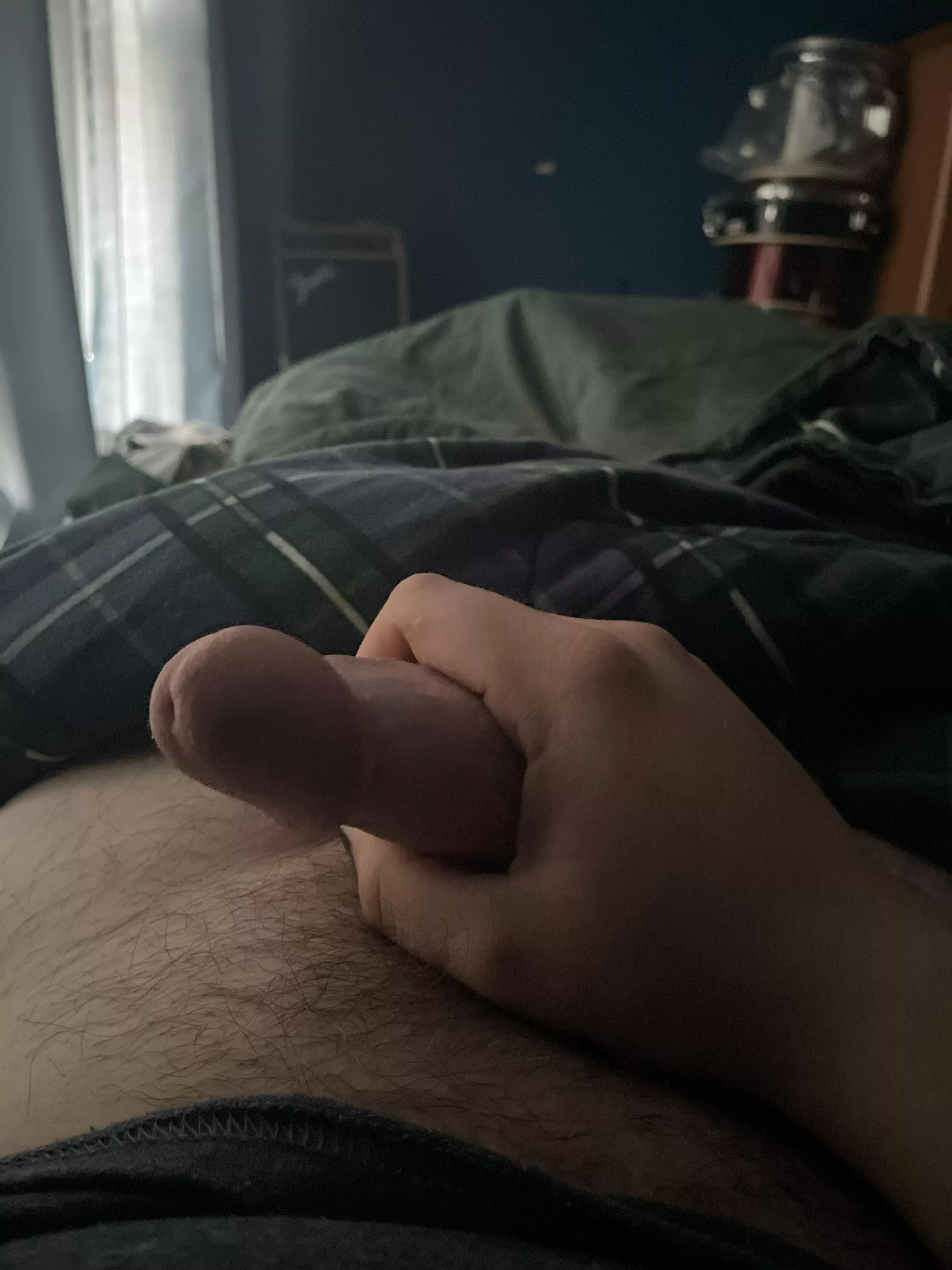 Austin_s3891 come jerk with me! 18m posted by dun6917