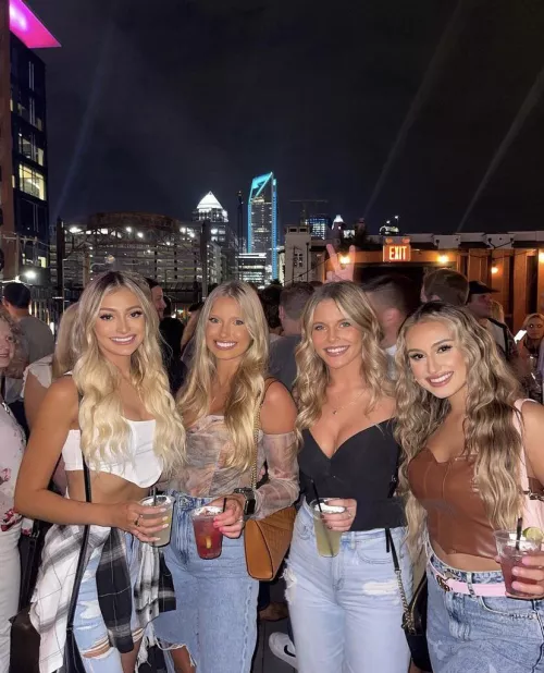 Blondes by iwasdrunkonatrain