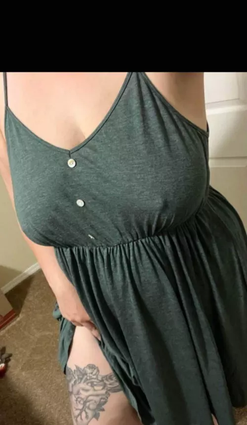Bought a new summer dress by bannedbookbabe