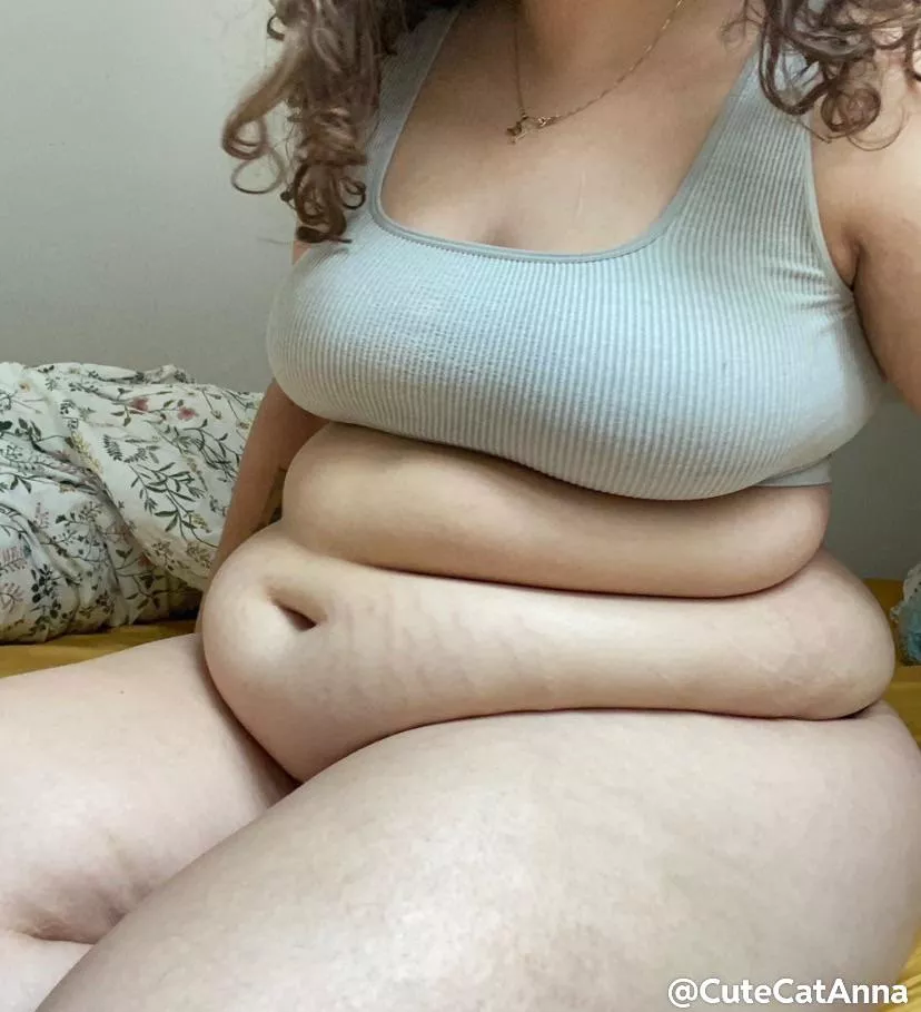 Butter rolls, anyone? posted by CuteCatAnna