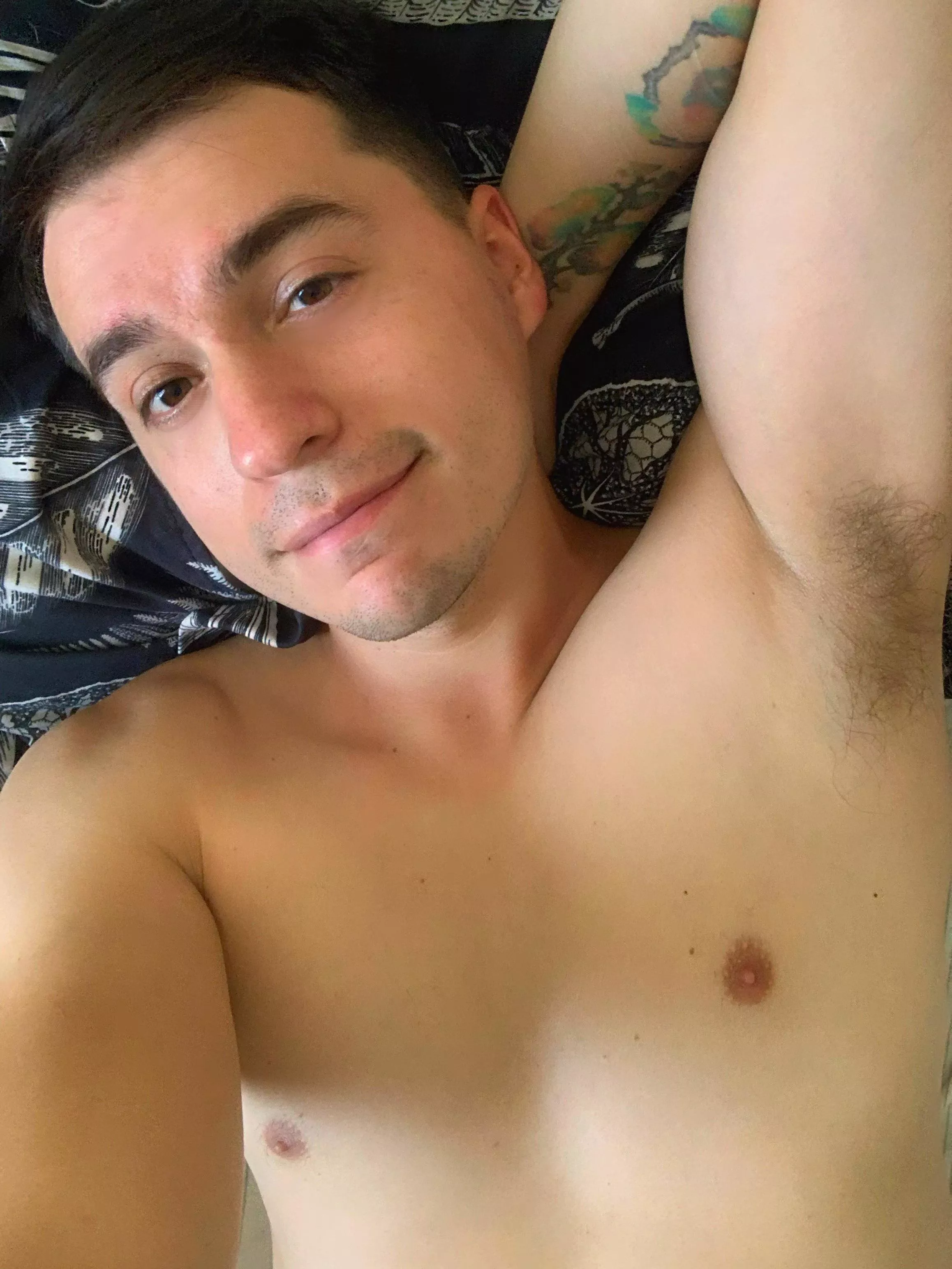 Come cuddle with me posted by OFPescador