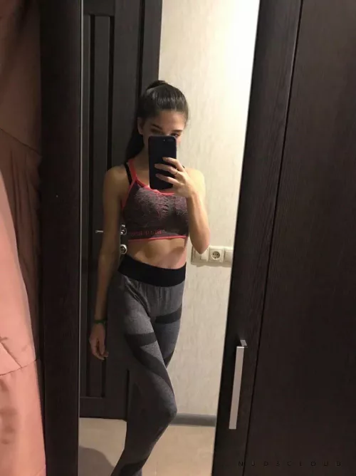 Evening workout done ✅ by jellybeandinner