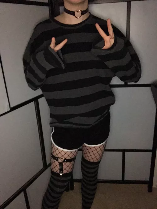 Feelin’ Cute in my Favorite Fit! :3 by FemboyZander