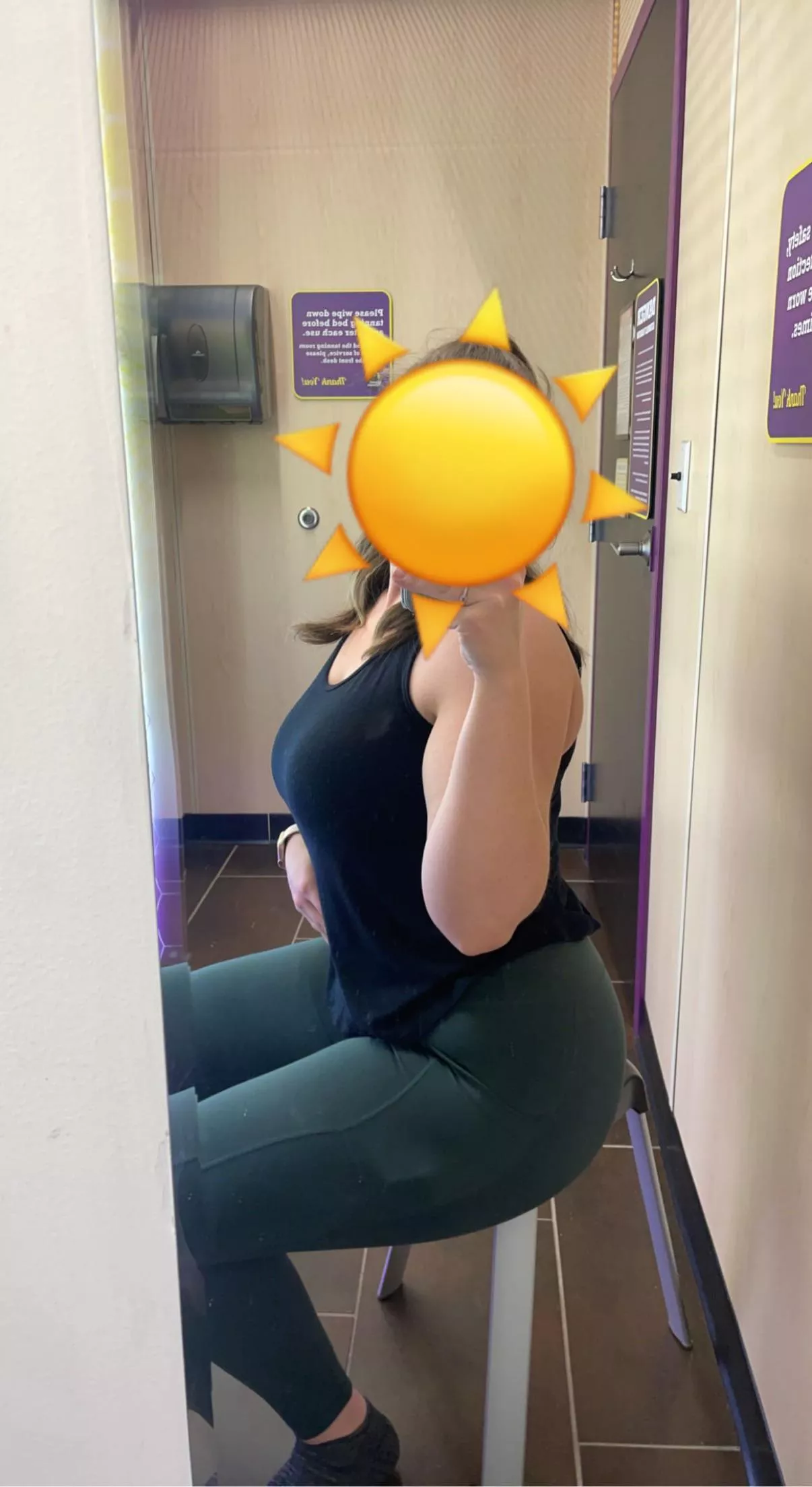 feeling refreshed after a tough workout this morning! happy friday 💪🏼☀️ posted by raeofsunshine2000