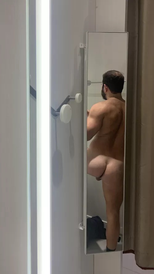 First post… what do you think guys? by hornyllama86