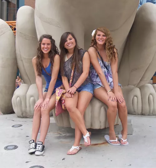 Friends by FapBankkxxx