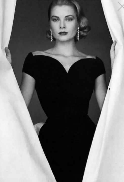 Grace Kelly by HWKD65