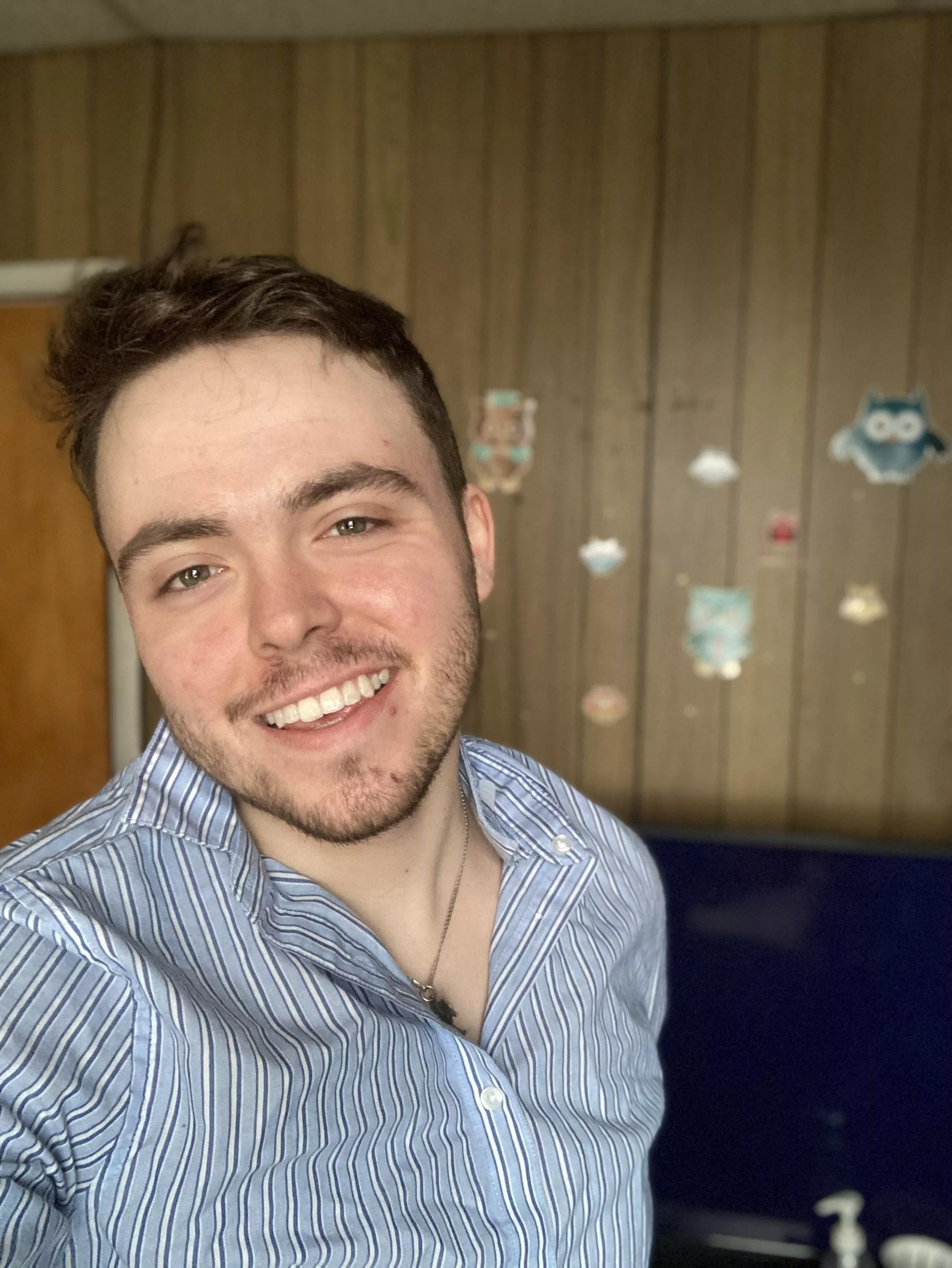 Happy Friday 💖 wishing all the bros are really good day and an even better weekend! 🤗 posted by softyserve69