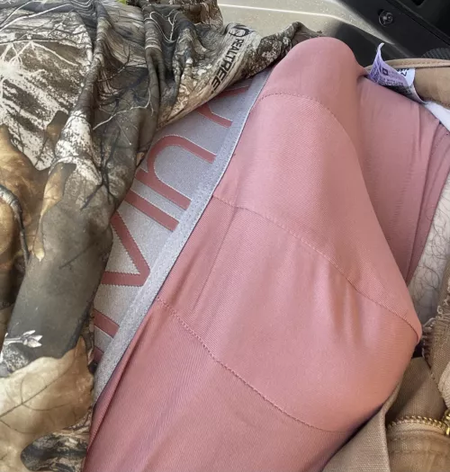 He trying to break out😜 by dtb725