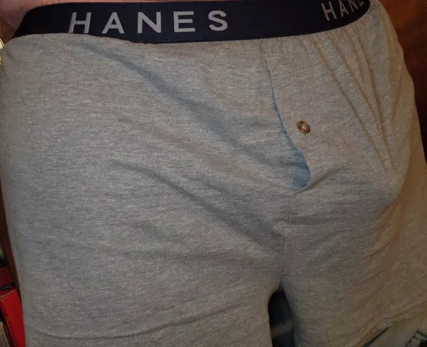 How's it hanging? by SMDBZ25