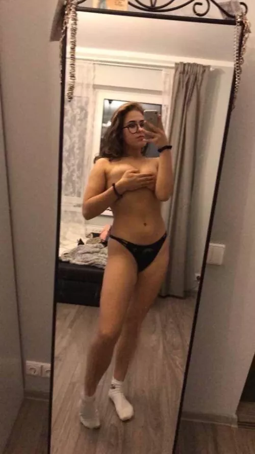 I’m so excited to know you’re watching me. U,p’ v ,’o ‘ t ‘e , by Mysterious-Soup7645