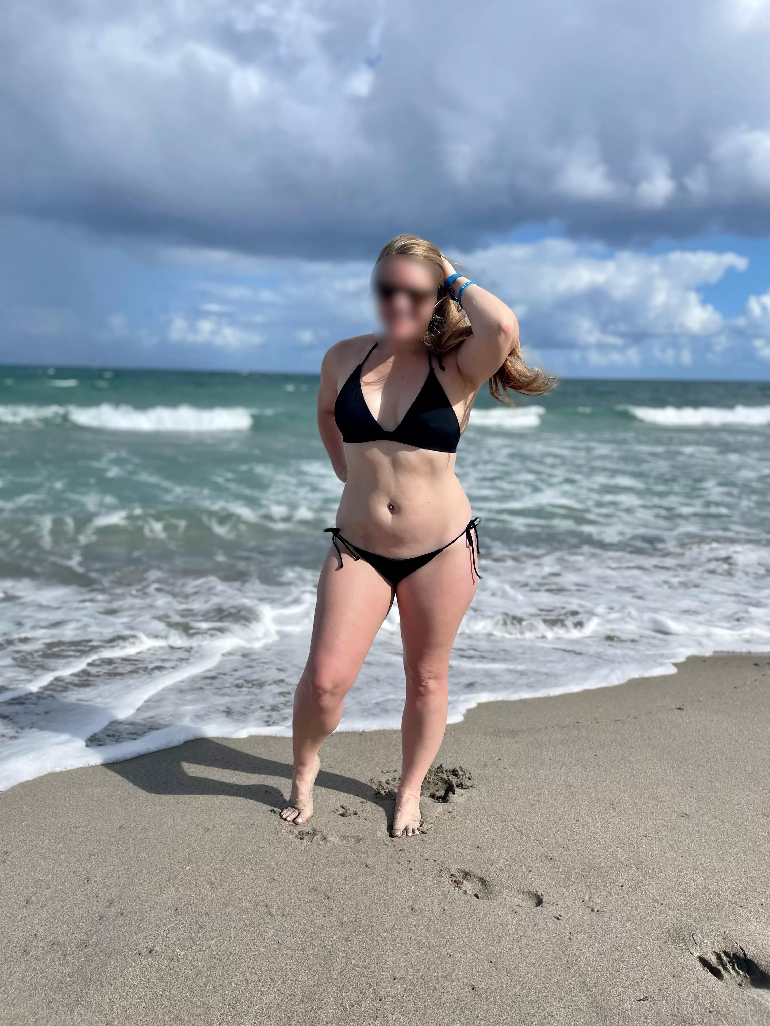 It’s always summer here 🌞 posted by yournaughtynursefl