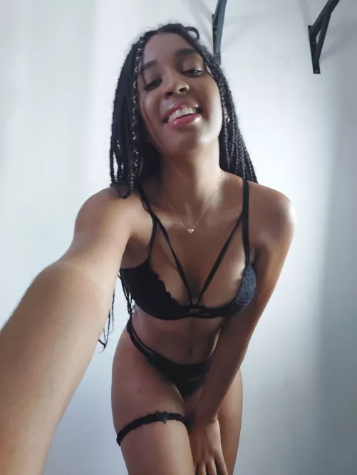 Just a selfie with my lingerie ;) by charl0t33