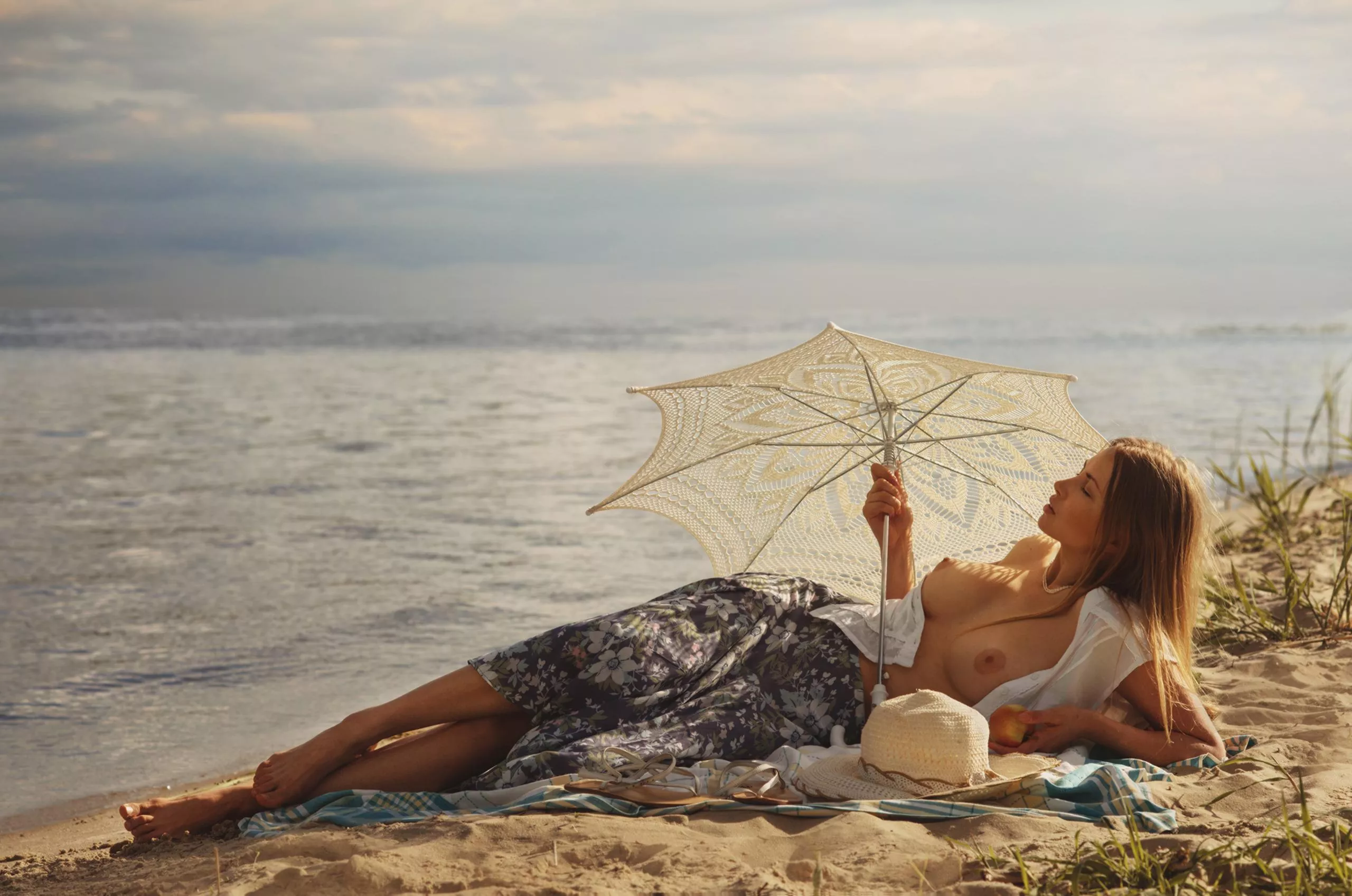 Lady of the beach 🏖️ posted by DubnitskiyDavid