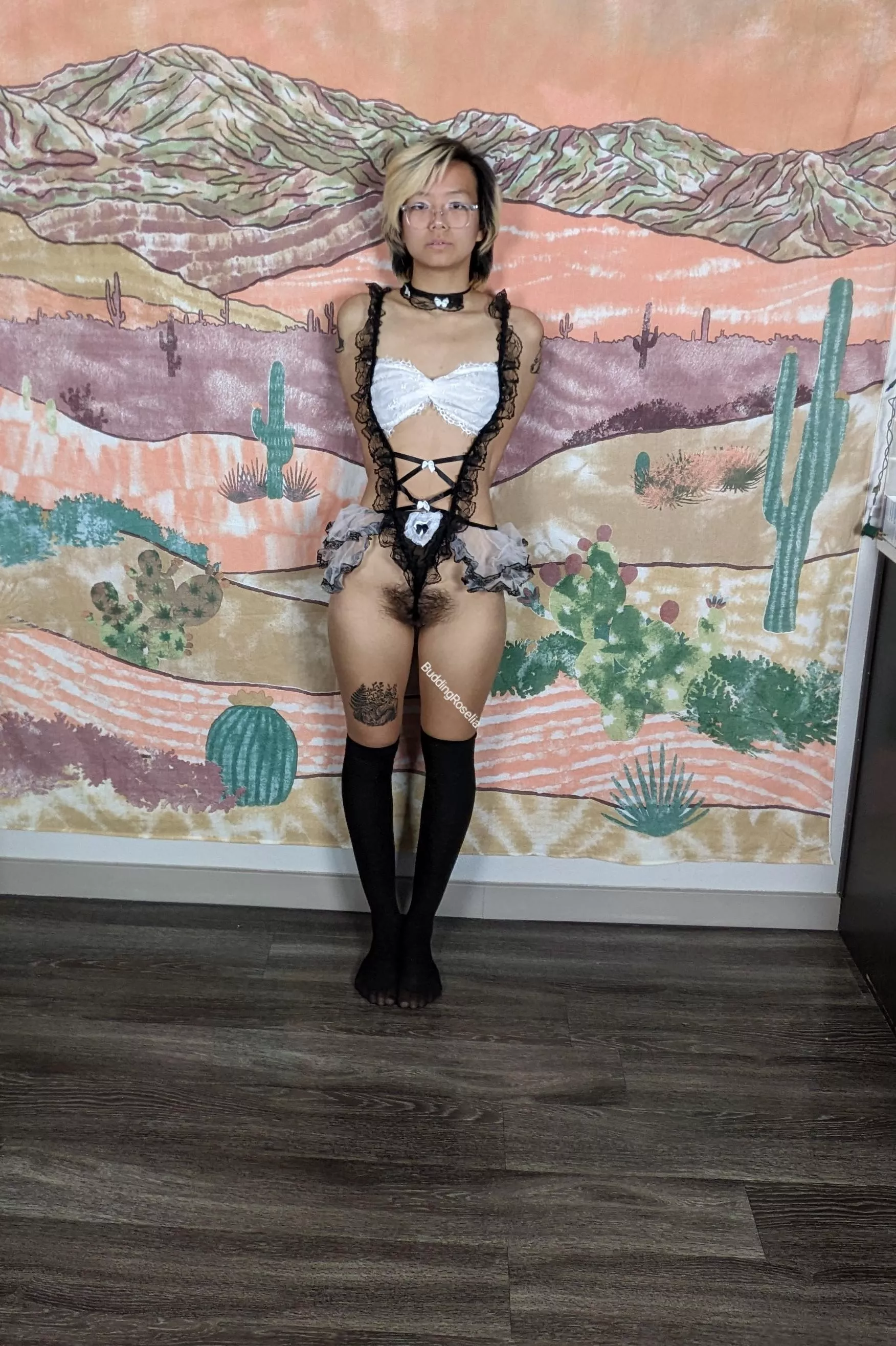 Maid posted by BuddingRoselia