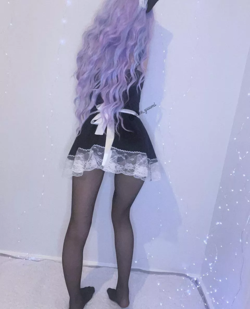 maid in nylons posted by alice_yuumi