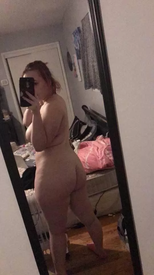 Mommy will make sure you cum like a girl😈 posted by Tom002007