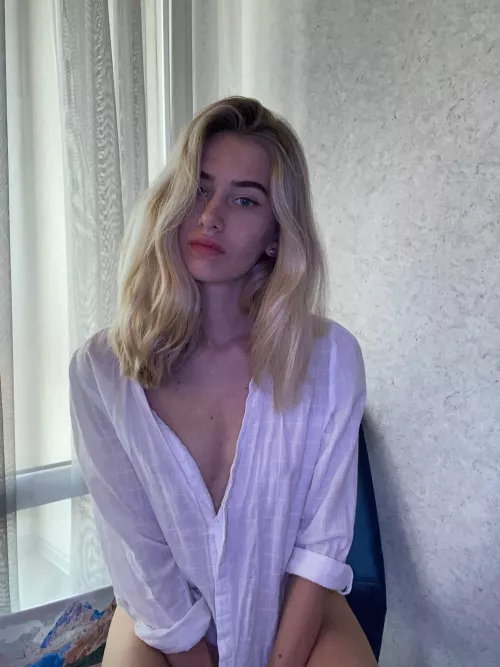 No bra and makeup at home 😊😋 by According-Plate5353