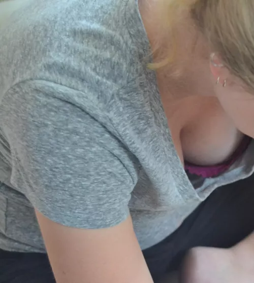 Oblivious to your stares by Sharky23727