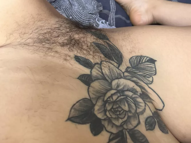 Please rate my pussy by gennyvil