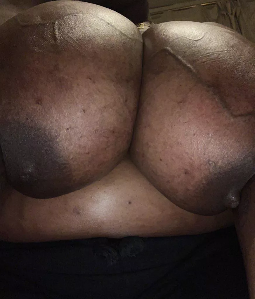 Put my hard nipples in your mouth 😝 posted by Hoemione777