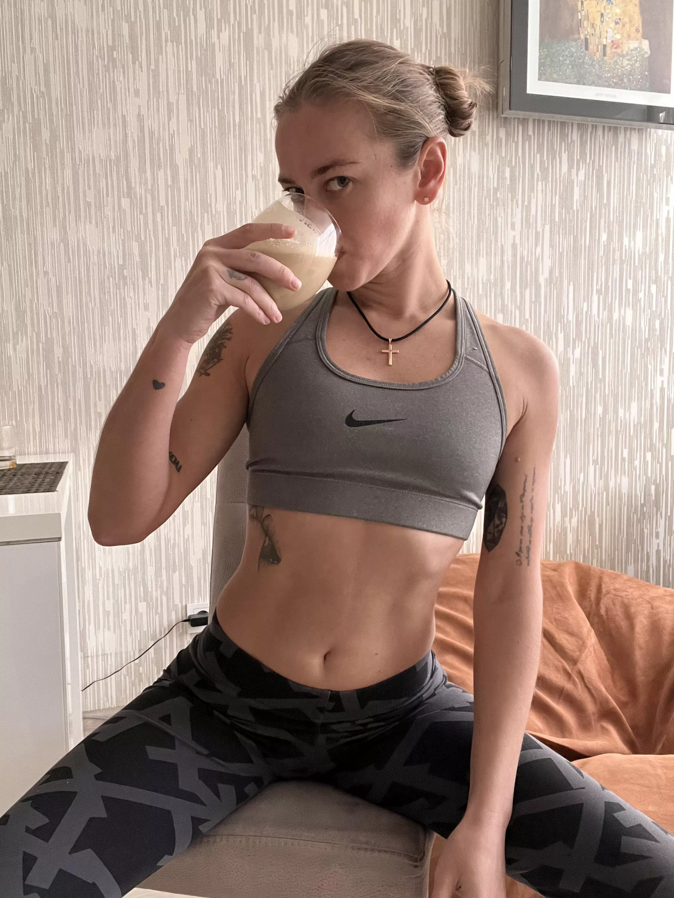 Refreshing coffee before workout🥰 posted by ania_solonina