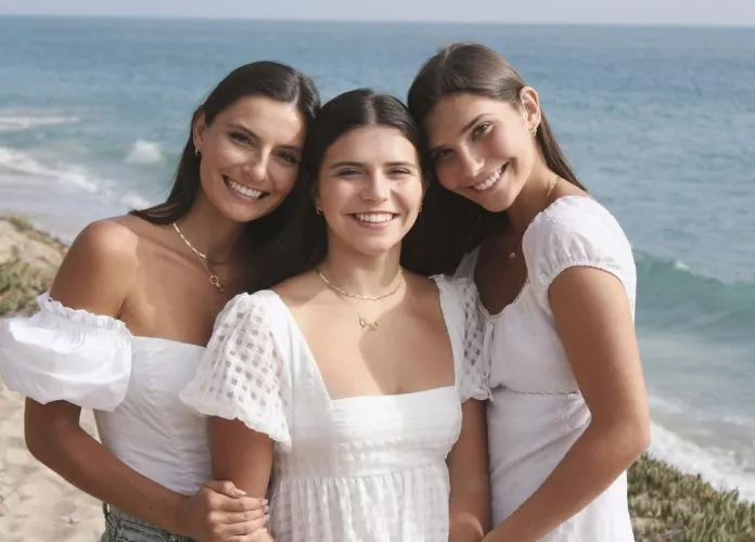 Sisters by Seriously_oh_come_on