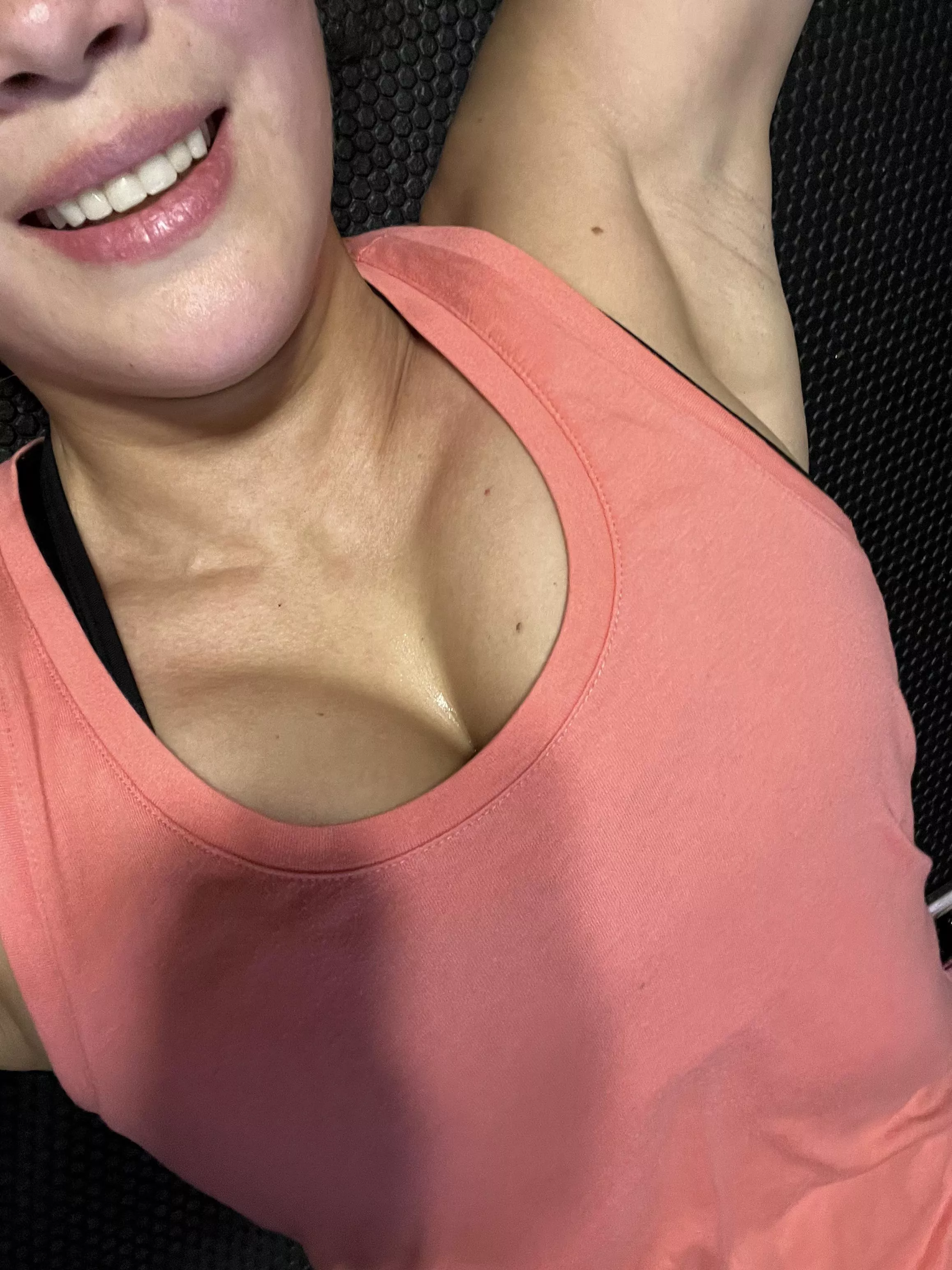 So sweaty posted by DariasPhoToes