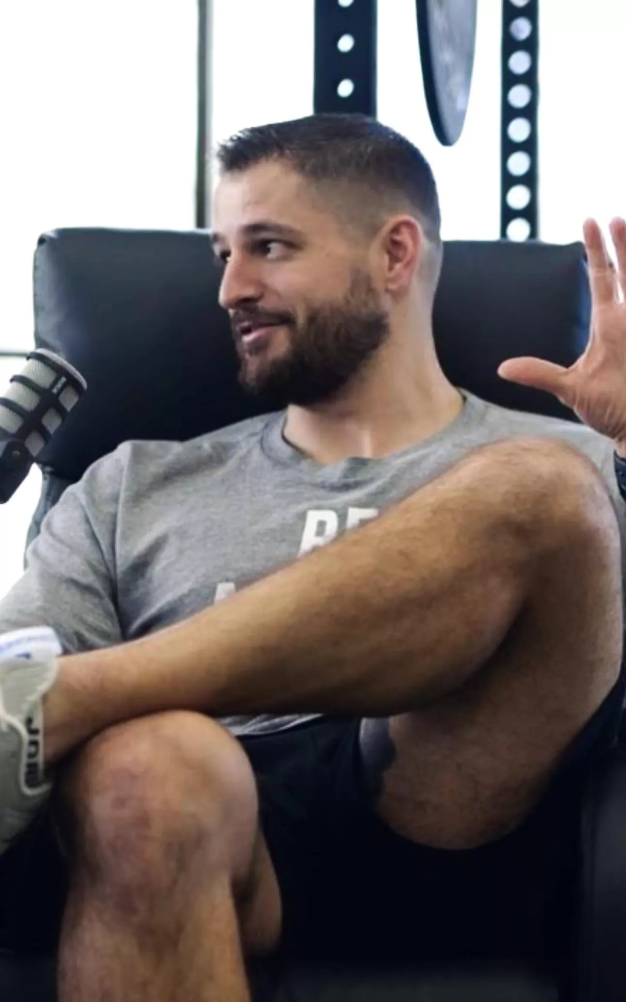 That one straight friend who likes to show off and tease in front of you cause he knows you’d suck him in a heartbeat if he ever asked you to. posted by mrbrightside0804