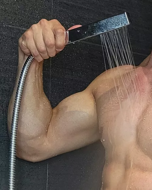 This is Forearm Porn 😉💦 by John_fitness91