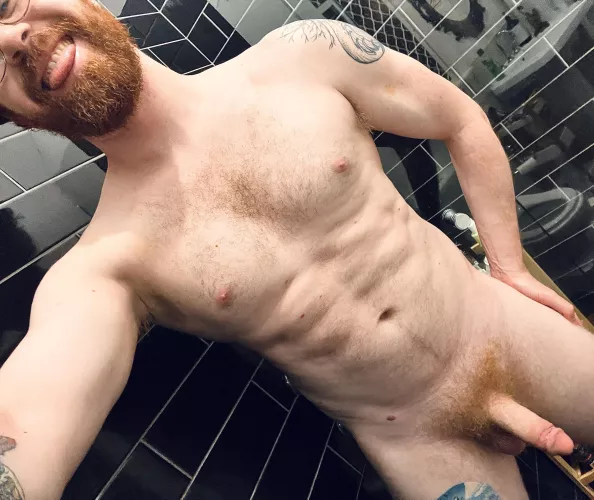 This is how I’d react to you walking in on my shower by papiginge