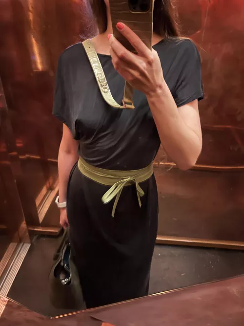 Went on a date like this, guess where he looked first? by HannahAuNaturel