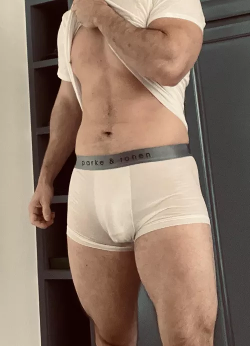 Wet, are you? by Gigglejuice05