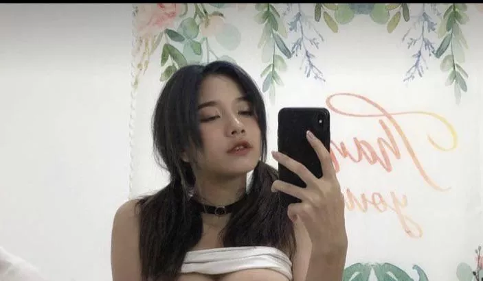 what's her name? please.. posted by According_Grape3414