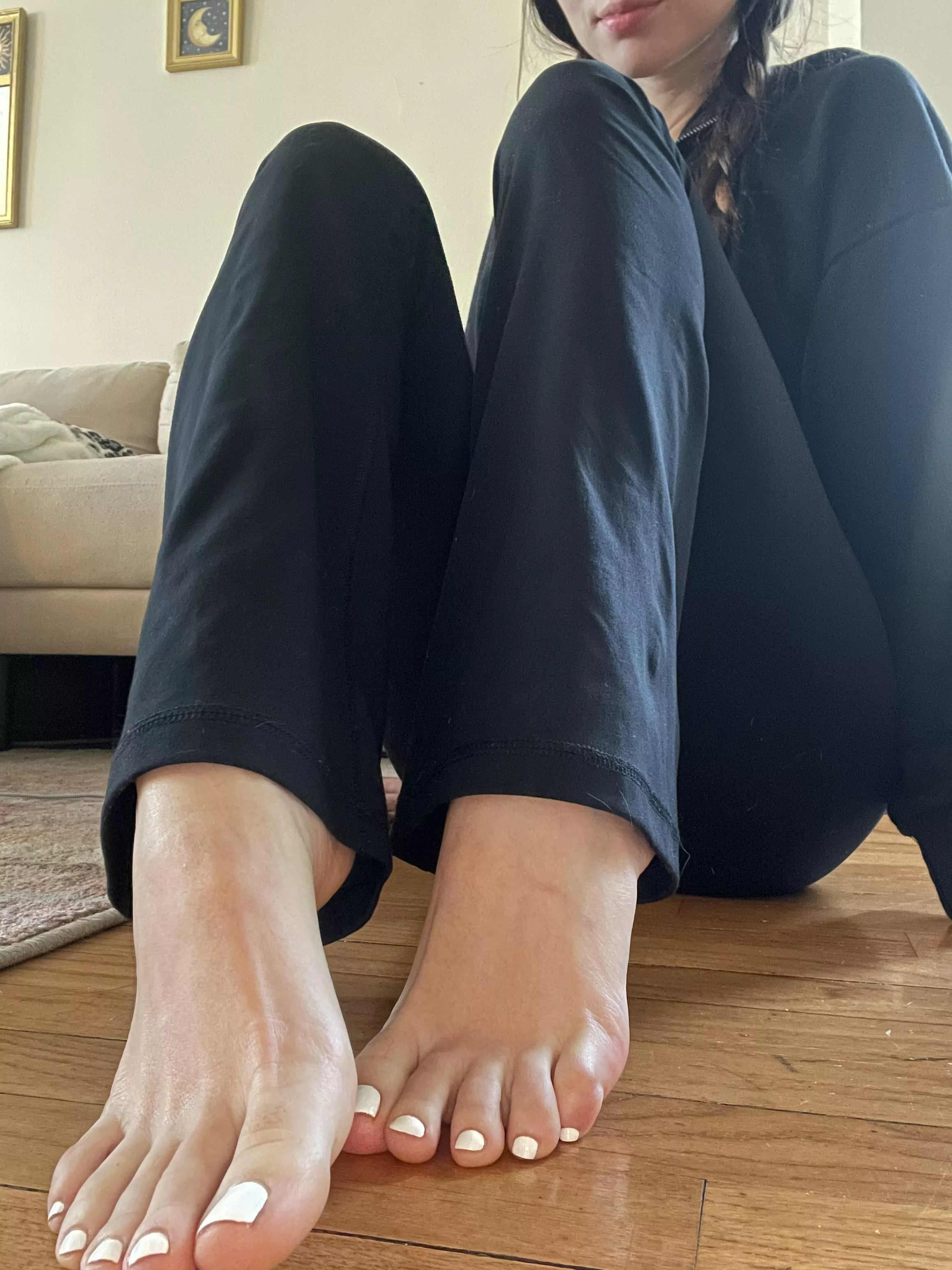 White nail polish makes me feel angelic🥲😇 posted by janec00k08