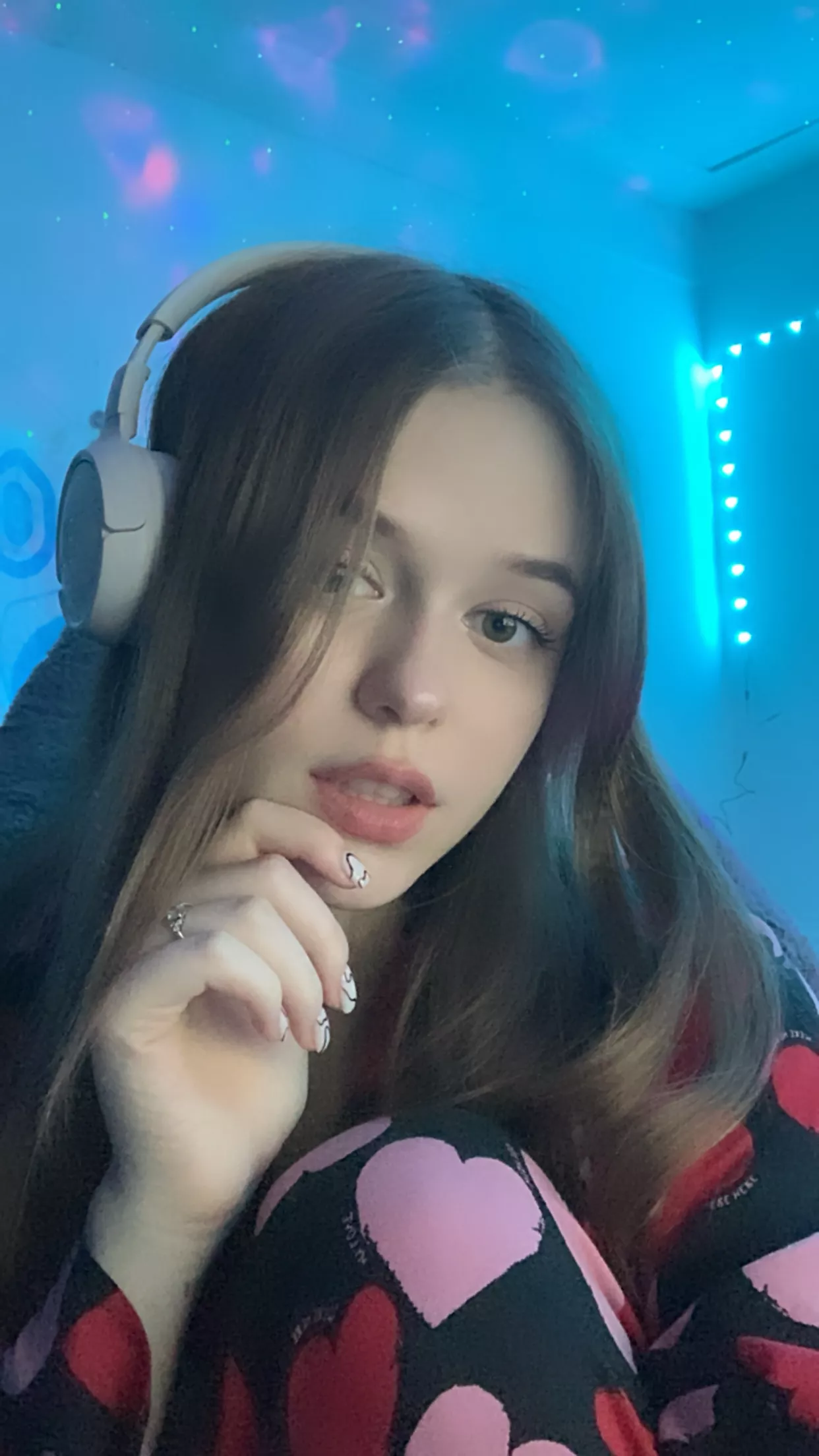 Yana Tsiluv posted by Temmikyu