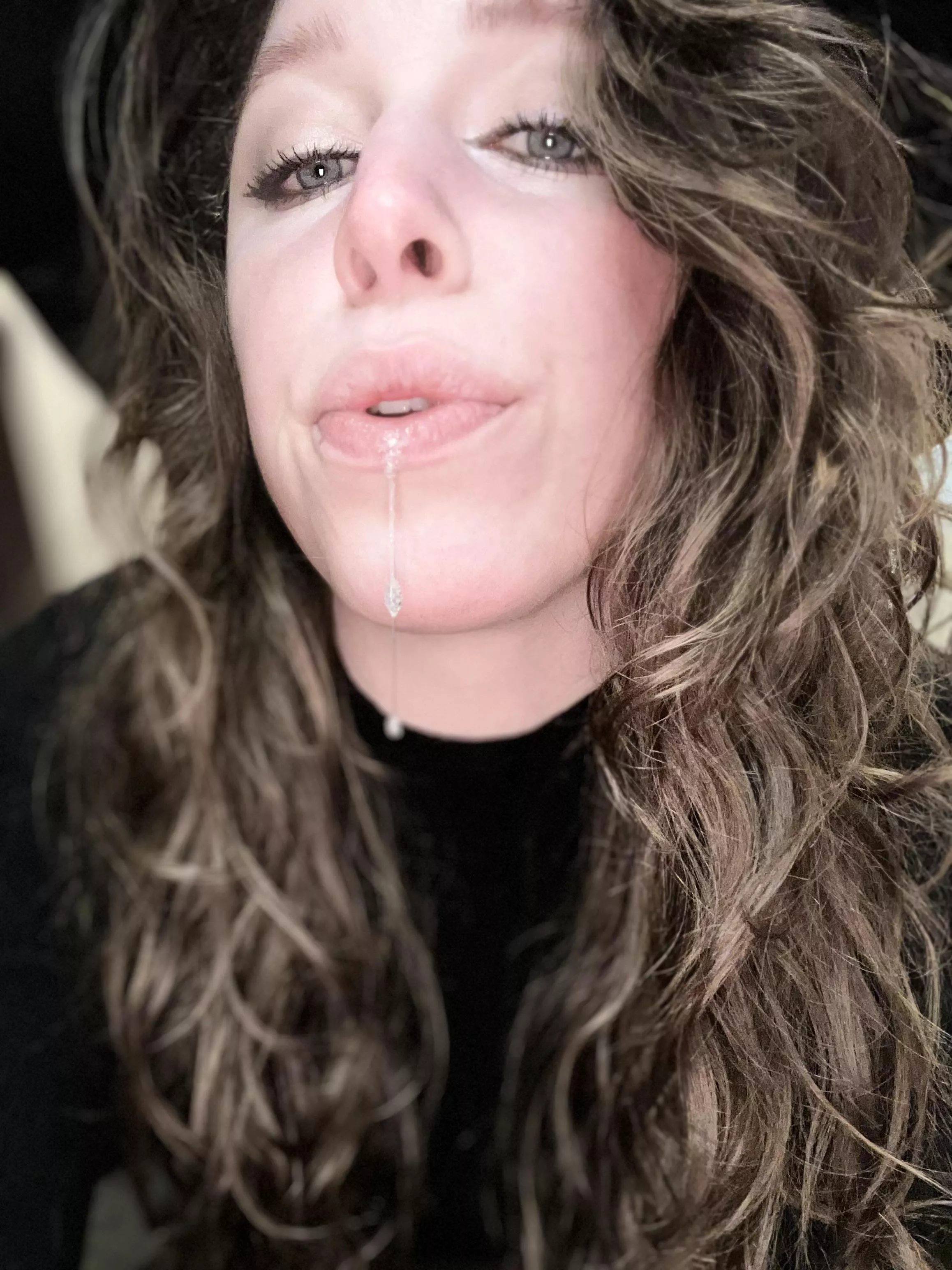 You better catch up every drop that rolls out of these lips [oc] posted by -perky_peaches-