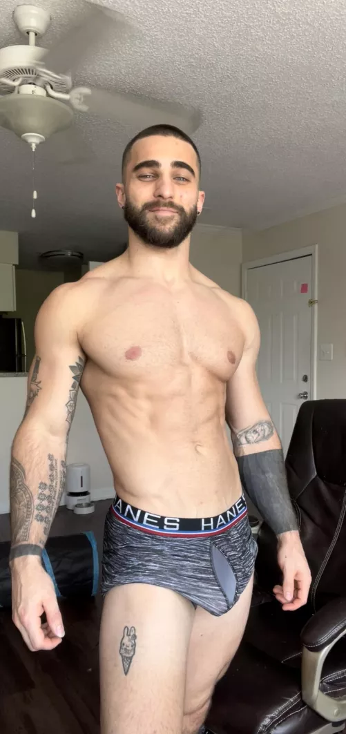 You come home from the gym and this is waiting for you. What happens next? by VexDre