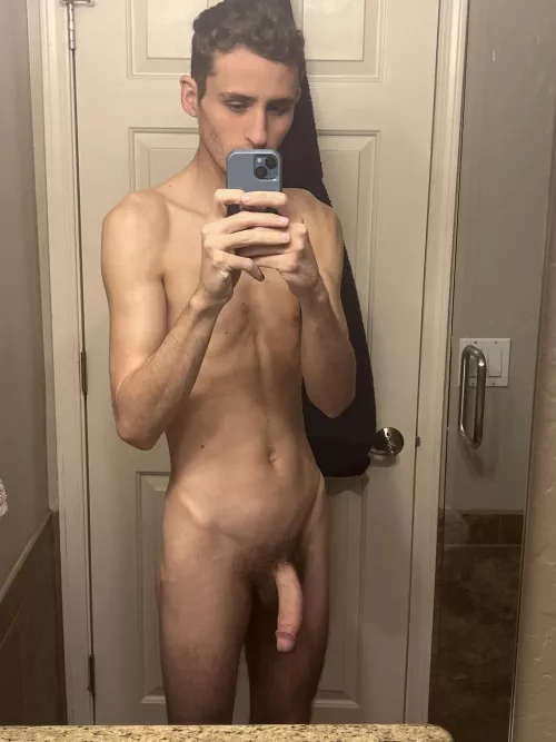 22, twink in arizona looking for fwb or bf. Moving soon, haven’t decided where 🫣😉 by NoMoreBadChoices