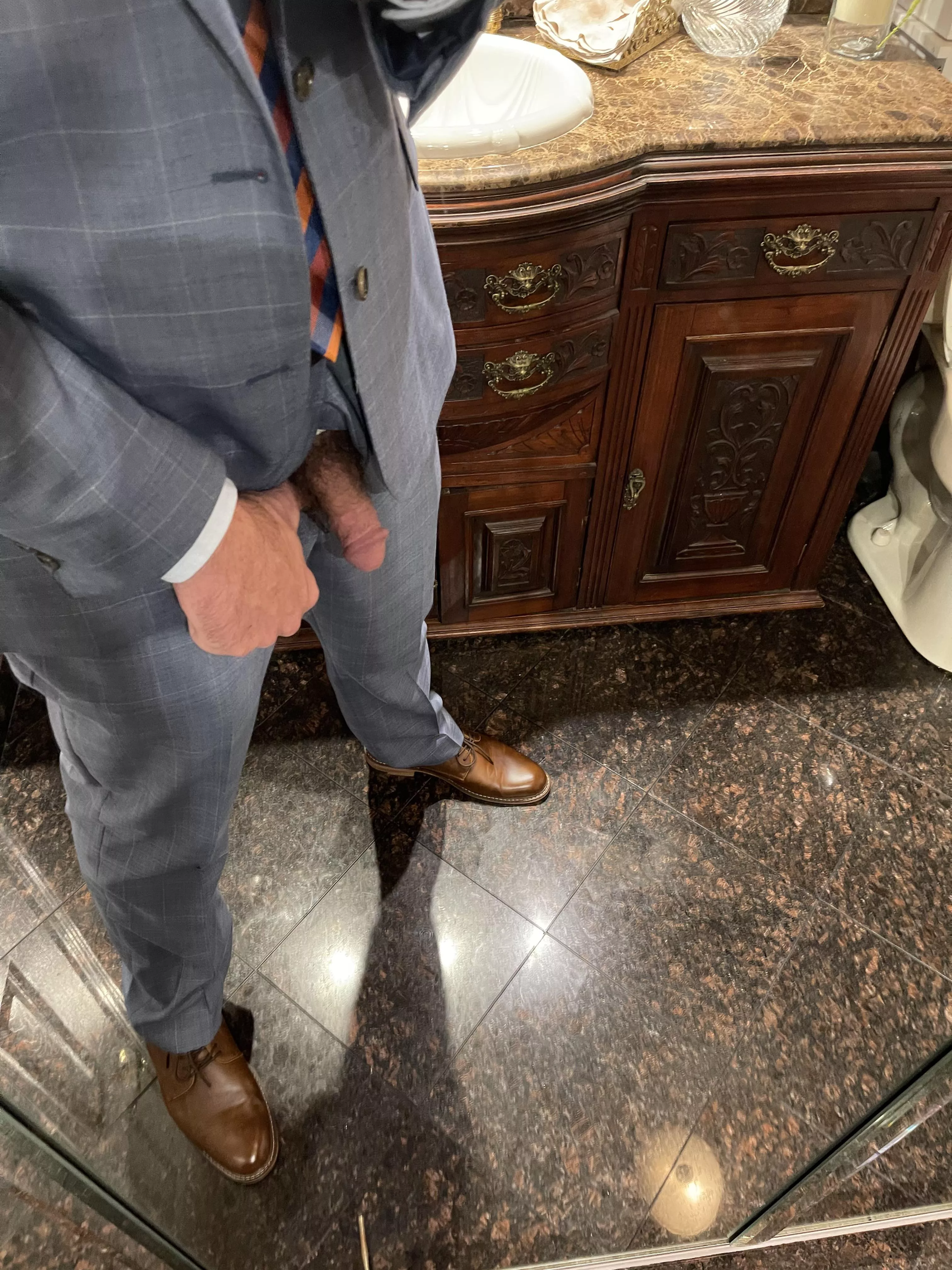 [40] at a fancy wedding and couldn’t resist a quick dick pic in the bathroom. 6’4” 210, married dad posted by wftxguy