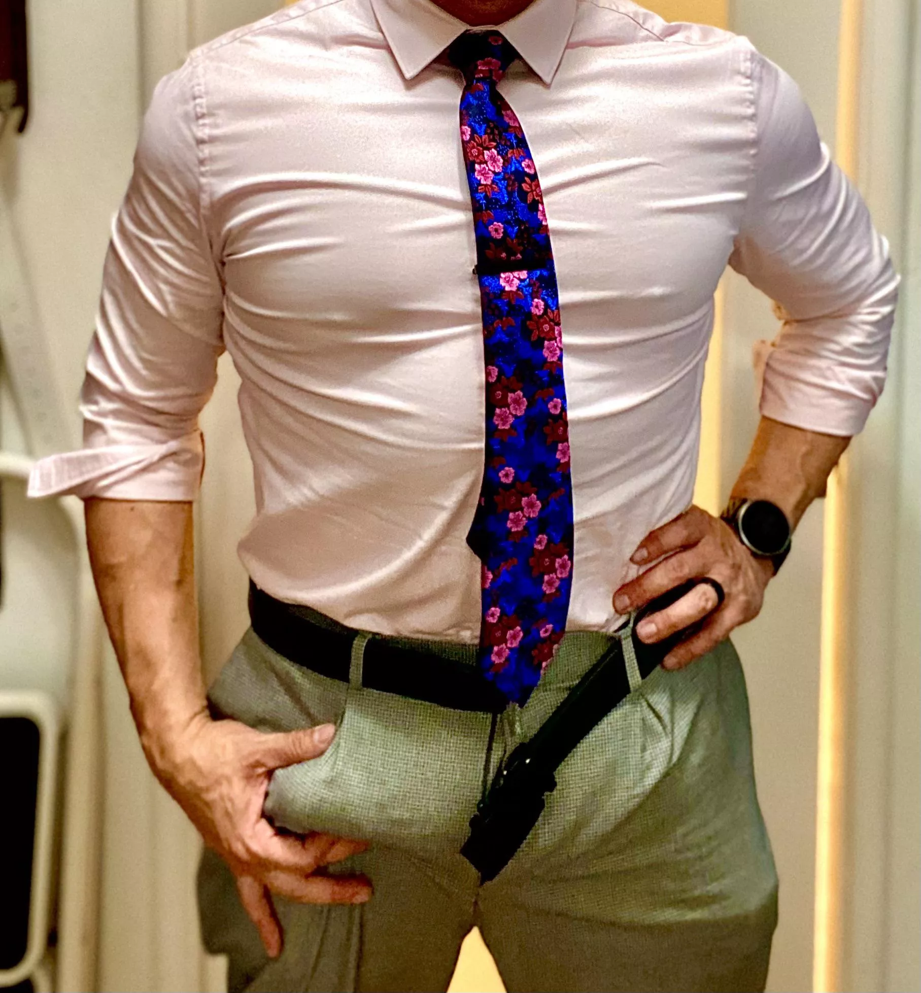 (46) Teasing my way into the weekend posted by Exciting_Choice789