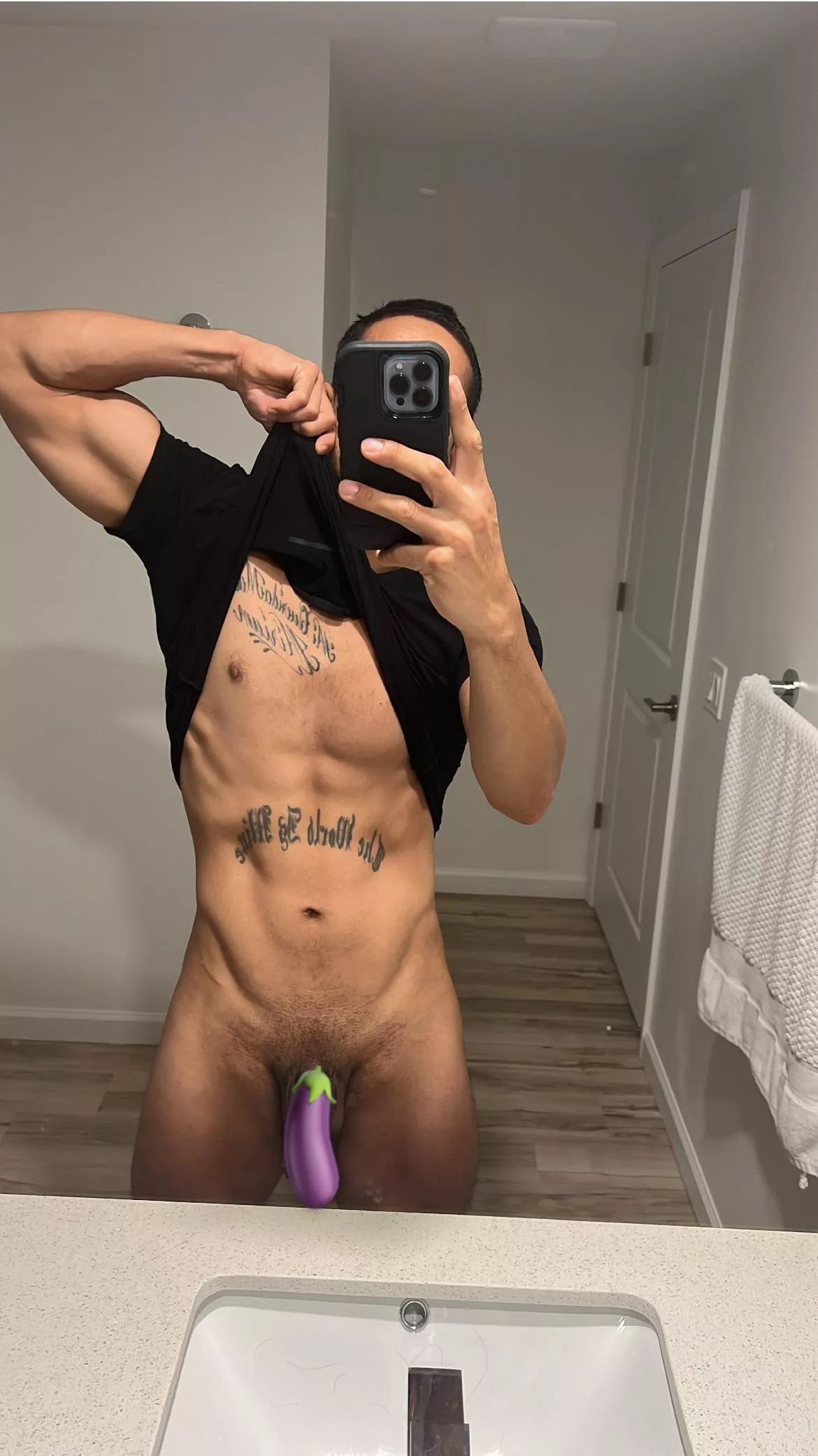 Been eating good. posted by KingAdonis06