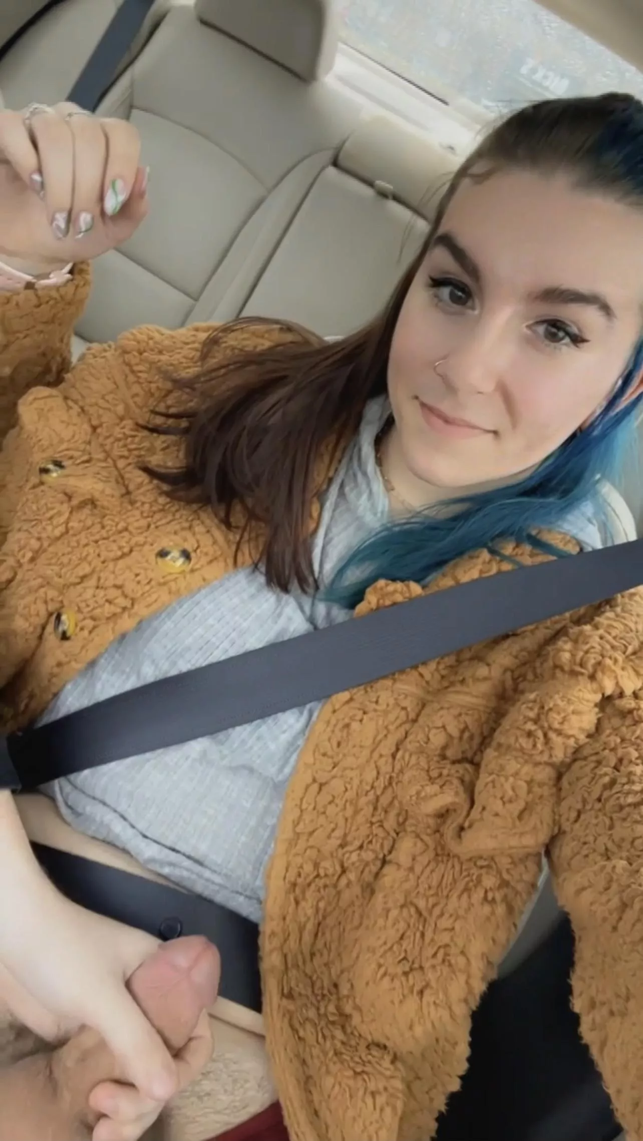 Car rides are always fun 🤭 posted by Level_Choice5480