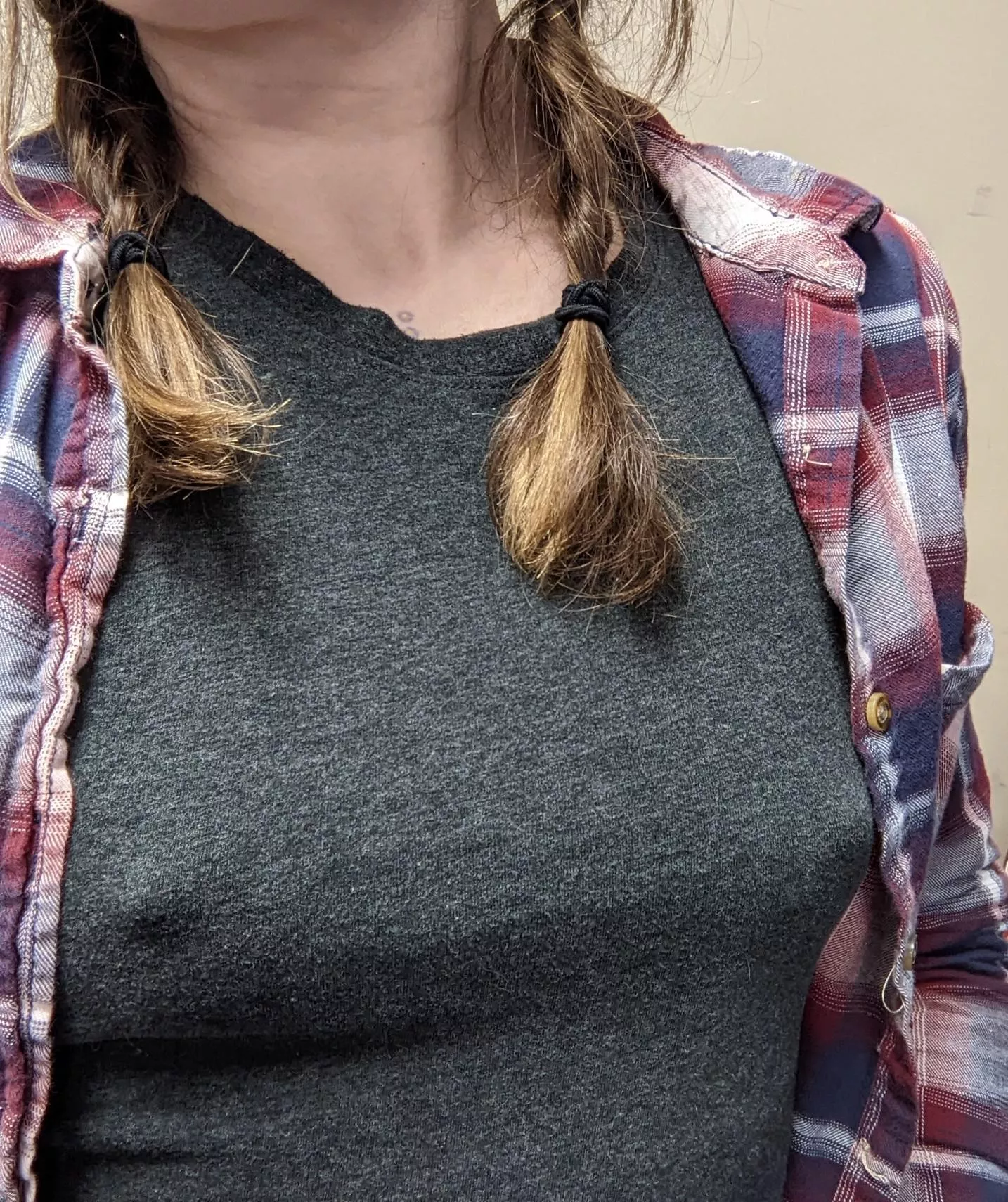 casual Friday 😉 posted by greenandorangeplaid