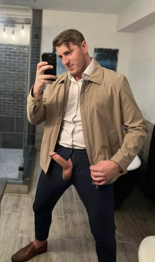 Daddy [30] has some naughty thoughts tonight… 😏 by Gonewilder8686