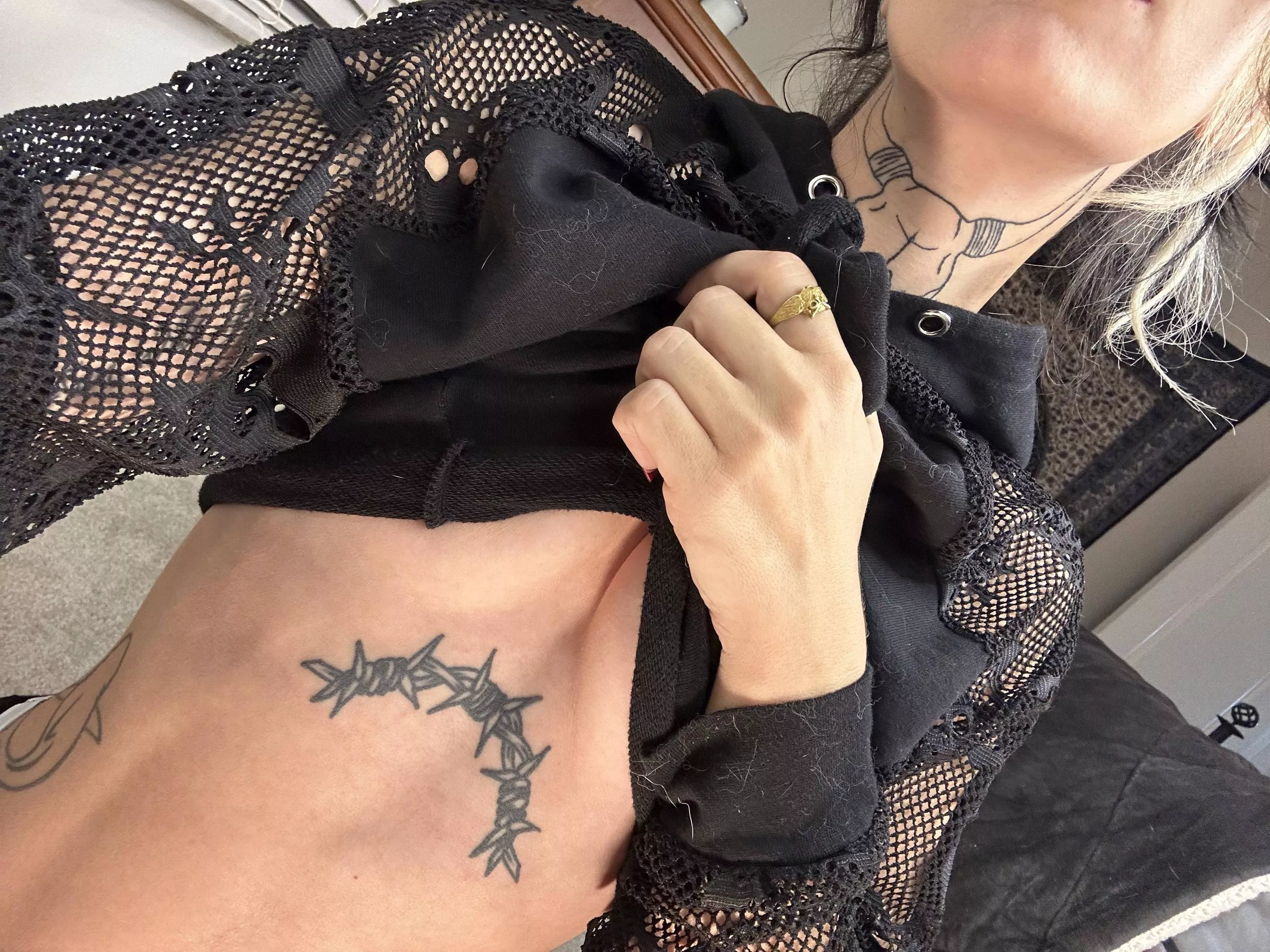 Do i look hot with my tattoo?? posted by nudeglam