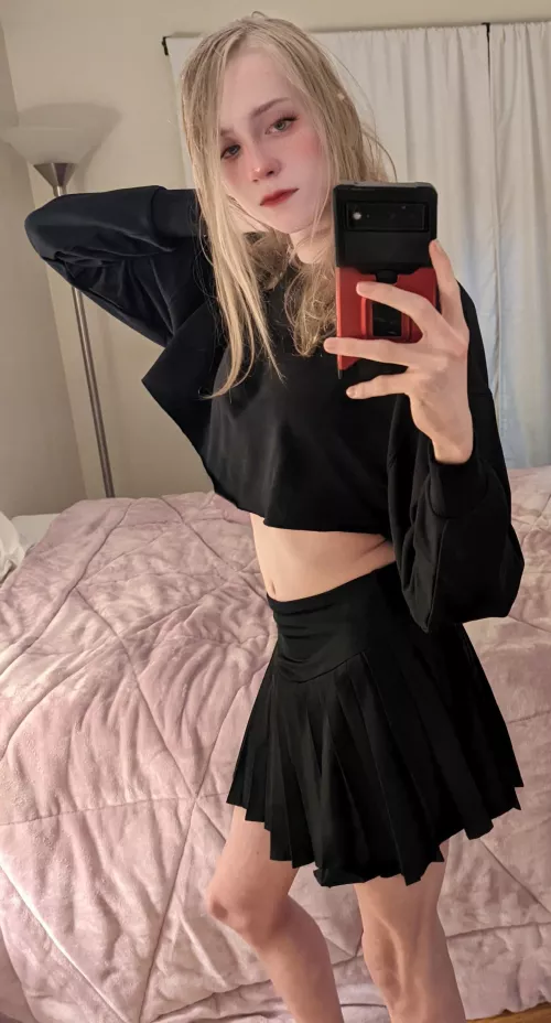 💖~Even More E-girl~💖 (✨Day 13✨ of posting a pic everyday until I've worn all the feminine clothes in my wardrobe) by uwuimaspidergirl